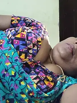 Stripchat Live Porn of yamini1431