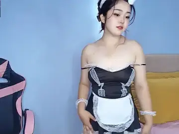 Stripchat Live Sex Cam of yun_lihn