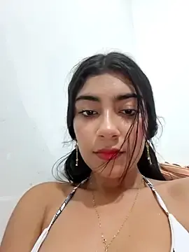 Stripchat Nude Webcam of Sweed-virgin-pussy