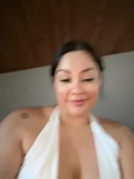 Stripchat Sex Cam of ValeryGrey