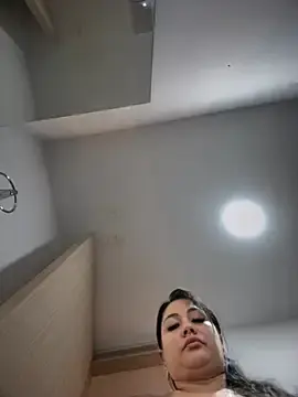 Stripchat Watch Live Sex Cams of ValeryGrey
