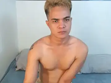 Stripchat Adult Webcams of yourmikexxx