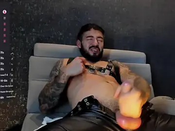 Stripchat Best live sex cam show of MarkWalker__