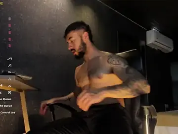 Stripchat Live Porn of MarkWalker__