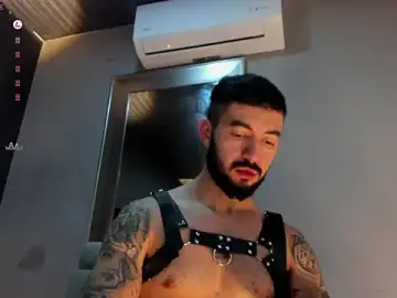 Stripchat Live Sex of MarkWalker__