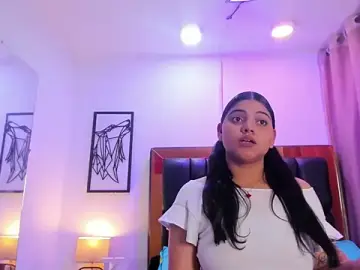 Stripchat Free Porn Cam of Miaa_Rouss