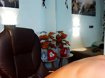 Stripchat Free Porn Cam of drago_ivan