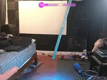 Stripchat Best live sex cam show of April_Strife
