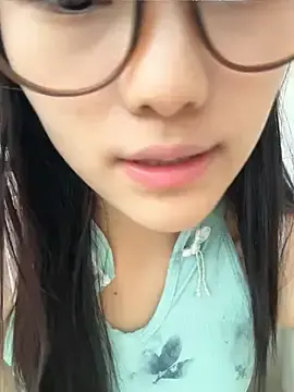 Stripchat Watch Live Sex Cams of yanzi520