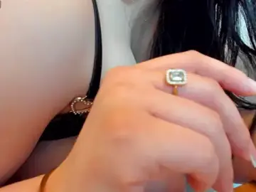 Stripchat Nude Webcam of Angell-Sky