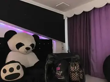 Stripchat Live Porn of Coral_Gibson