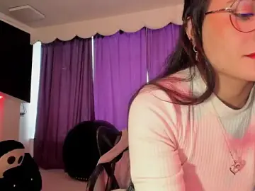 Stripchat Live Sex Cam of Coral_Gibson