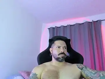 Stripchat Best Webcam of Pierre_Vidal