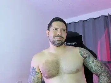 Stripchat Nude Webcam of Pierre_Vidal