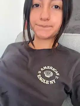 Stripchat Sex Cam of aly_golden_