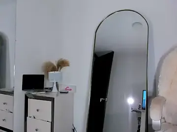 Stripchat Free Live Porn of alexa_tobar