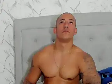 Stripchat Best live sex cam show of luigiferrara