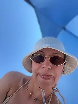 Stripchat Watch Live Sex Cams of Natalie_bigass
