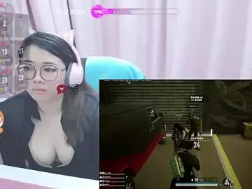 Stripchat Live Sex of momobigmomo