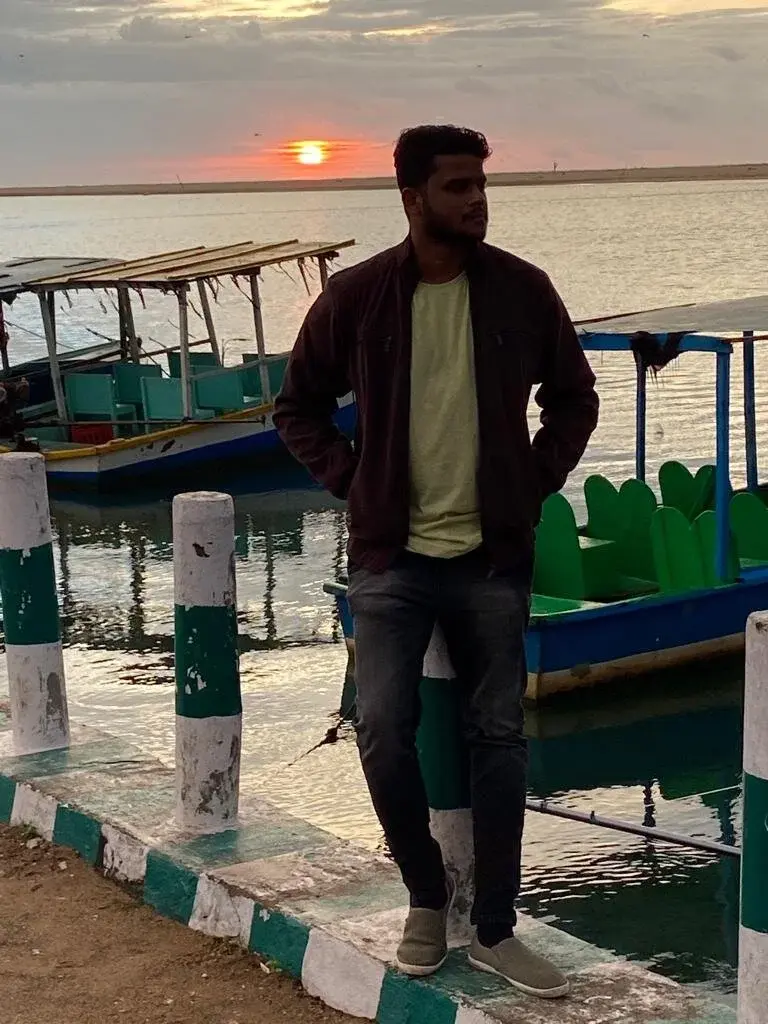 Odia_Boy_In_Hyd