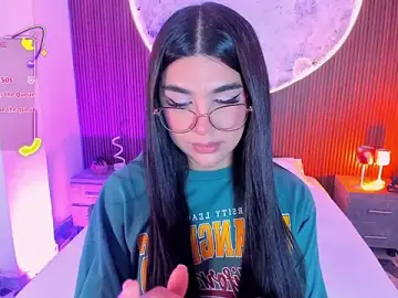 Stripchat Free Live Porn of RoseCassie