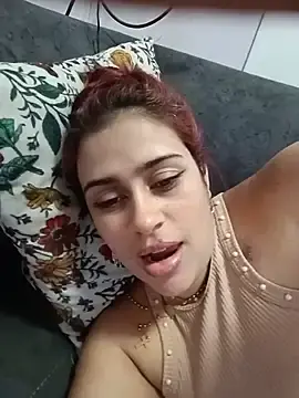 Stripchat Nude Webcam of MariBelle1
