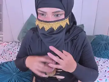 Stripchat Free Porn Cam of Samira_Flame