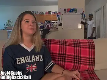Stripchat Free Porn Cam of boomboomr00m