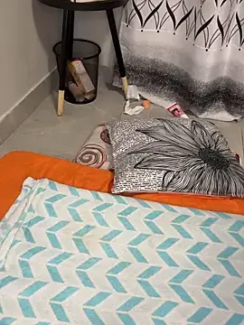 Stripchat Watch Live Sex Cams of Nicole_bash