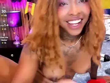 Stripchat Adult Video Chat of Pauline_Fox