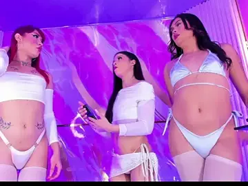 Stripchat Sex Cam of The_Hot_Ts_Dolls