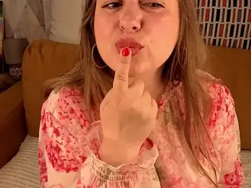 Stripchat Live Sex of CleoXotie