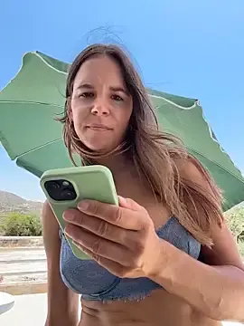 Stripchat Free Live Porn of JuicyFruits93