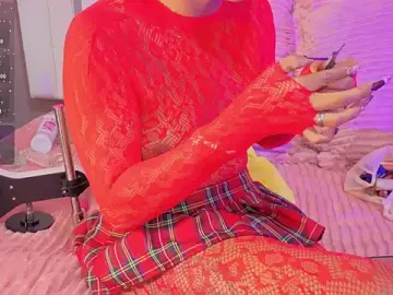 Stripchat Live Sex Cam of housegirl_bigcock