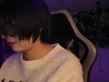 Stripchat Live Sex Cam of Kitty_Gang