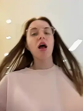 Stripchat Sex Cam of FReyja_44