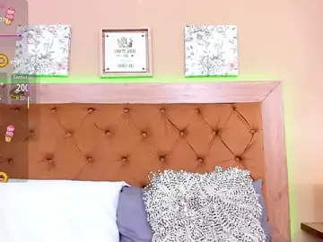 Stripchat Best Webcam of CristalLoren