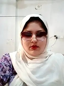 Stripchat Live Porn of Nusrat-N