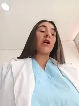 Stripchat Live Sex Cam of CAROLINE__07
