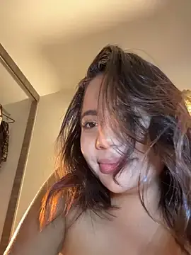 Stripchat Adult Webcam of Aryrosee