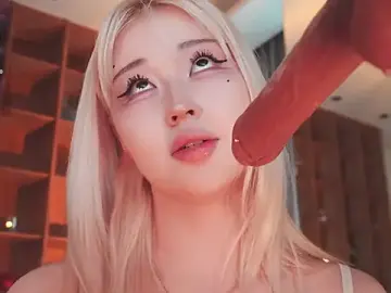 Stripchat Free Live Porn of hyun_chia