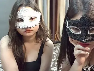 Stripchat Nude Webcam of AvanYa_1