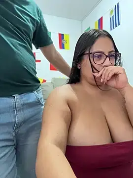 Stripchat Sex Cam of Angie_e