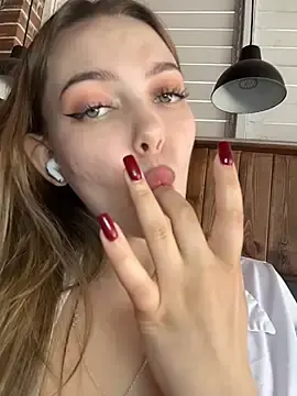 Stripchat Sex Cam of SinCityDoll