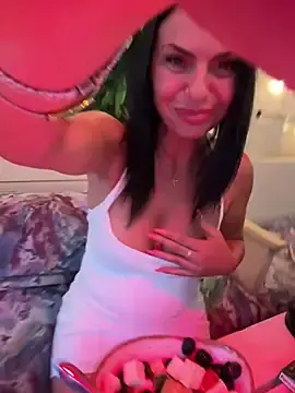Stripchat Live Porn of KimKelly13