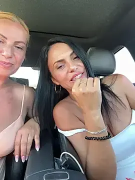 Stripchat Live Porn of KimKelly13