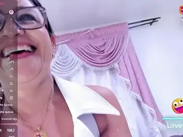 Stripchat Live Sex Cam of ChanelNylon