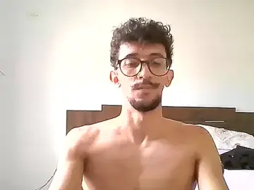 Stripchat Free Porn Cam of kngmah