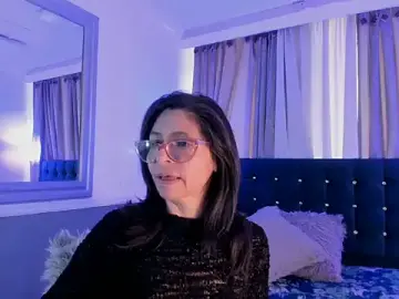 Stripchat Free Porn Cam of lena_gray