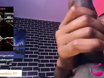 Stripchat Best Webcam of Lil_Curved